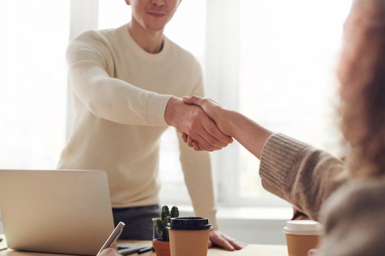Comment se préparer à un entretien d’embauche en anglais ?