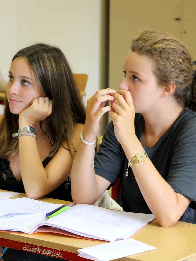 Stage intensif première maths physique chimie français