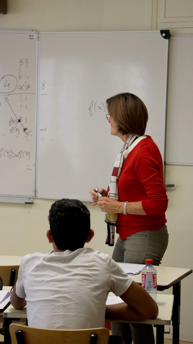 Élève de 3ème en stage de préparation au brevet